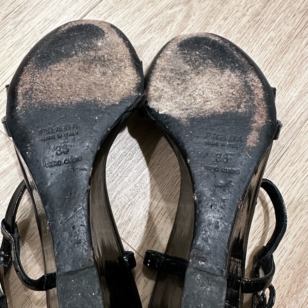 Prada patent leather black T-strap wedge sandals, 36 / approx 6 - Picture 9 of 9